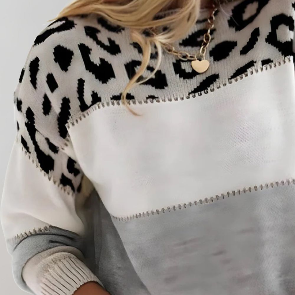 Celeste - Elegante maglione girocollo con stampa leopardata
