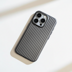 Titanium Shield Pro | Custodia Protettiva Premium per iPhone