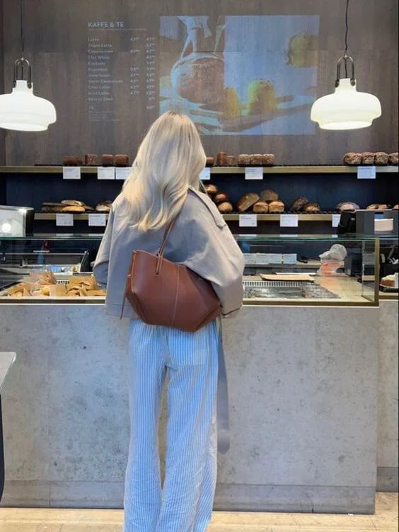 Olivia – Tote Bag Chic con Doppio Manico e Tracolla Rimovibile