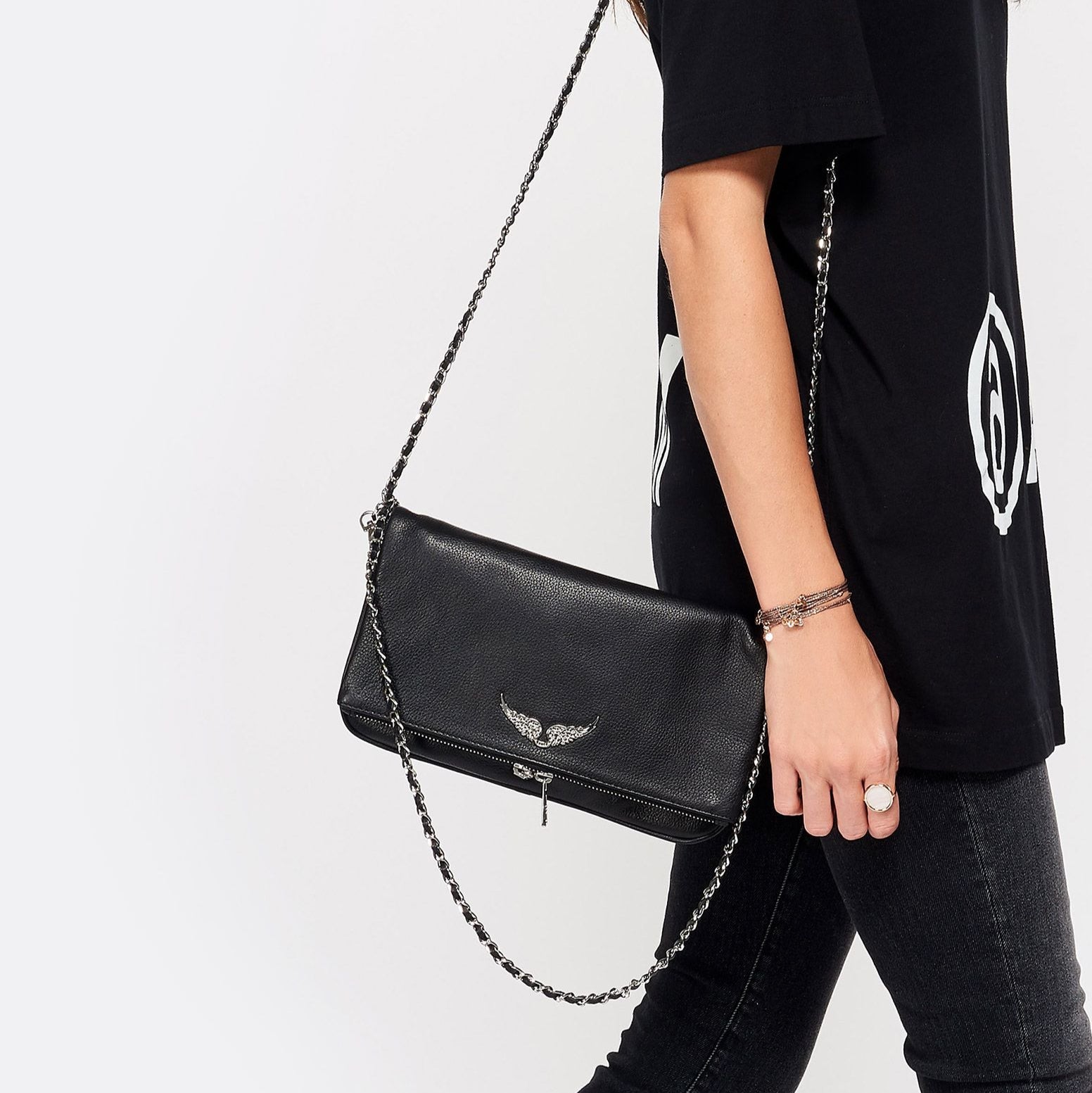 Ravenna – Pochette di Lusso per un'Eleganza Raffinata e Sostenibile